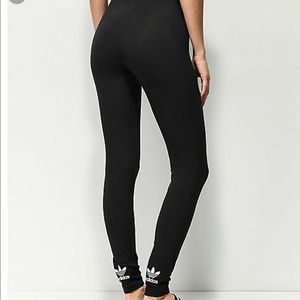 ‼️ADIDAS Trefoil Black LEGGINGS‼️🖤🖤